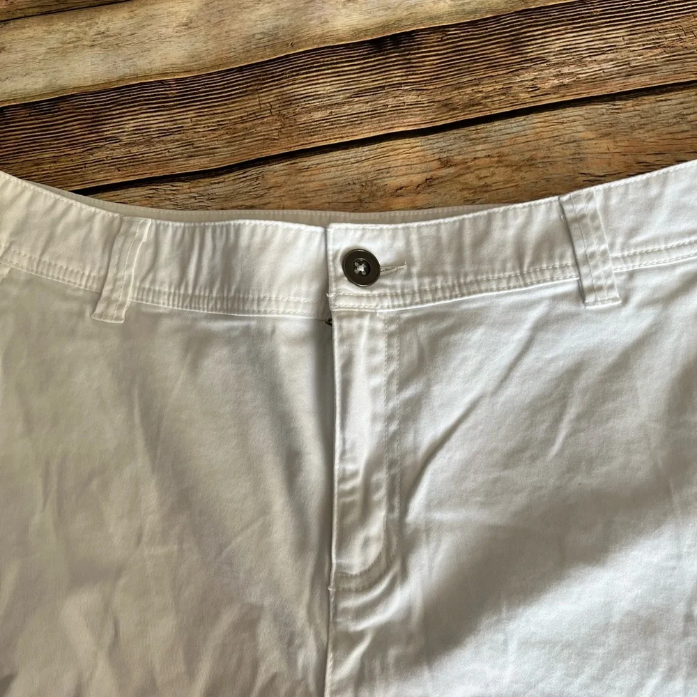Lane Bryant White Plus Size Shorts Size 20 - Picture 4 of 8
